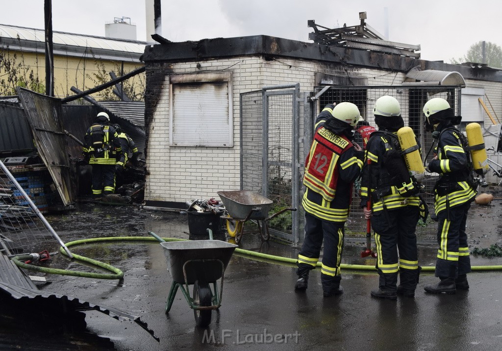 Feuer 4 Bergisch Gladbach Gronau Am Kuhlerbusch P175.JPG - Miklos Laubert